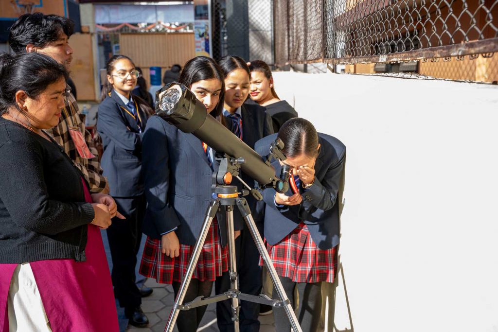 REHDON College and School Students during Science and Robo Expo
